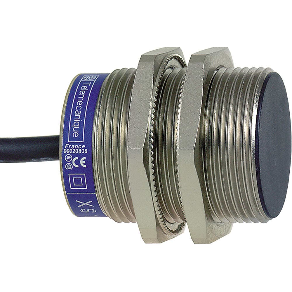 inductive sensor XS1 M30 - L43mm - brass - Sn20mm - 12..24VDC - cable 2m